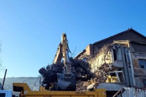 İzmir Büyükşehir Belediye Başkanı Tunç Soyer’in kamulaştırarak kente kazandırdığı Yıldız