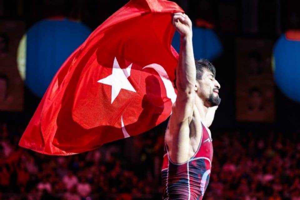 İzmir B&uuml;y&uuml;kşehir Belediyesi Gen&ccedil;lik ve Spor Kul&uuml;b&uuml; sporcuları, 2022 yılına