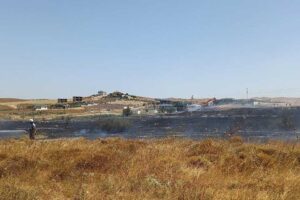 İzmir B&uuml;y&uuml;kşehir Belediyesi orman yangınlarına karşı aralıksız &ccedil;alışmayı s&uuml;rd&uuml;r&uuml;yor. İzmir