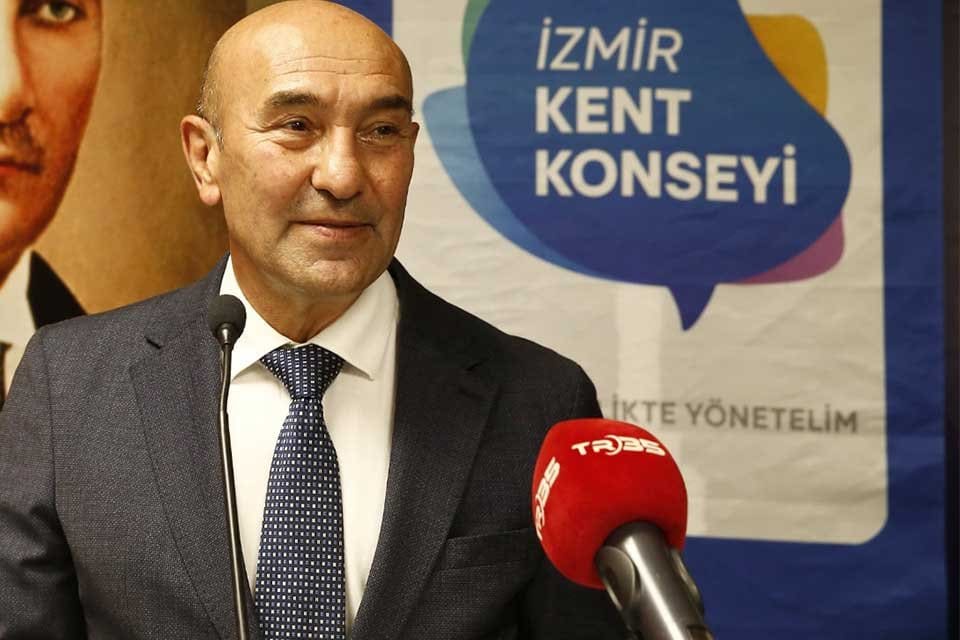 İzmir Kent Konseyi&rsquo;nin (İKK) &Ccedil;ankaya&rsquo;daki yeni hizmet binasının a&ccedil;ılışını ger&ccedil;ekleştiren