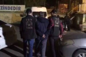 İZMİR merkezli 31 ilde, FET&Ouml;/PDY'nin 'TSK yapılanması'na&nbsp; y&ouml;nelik y&uuml;r&uuml;t&uuml;nlen soruşturma