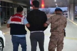 İzmir merkezli 42 il ve KKTC'de, FET&Ouml;/PDY'nin T&uuml;rk Silahlı Kuvvetleri