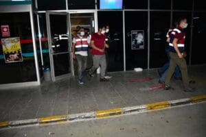 İzmir merkezli 47 ilde, FET&Ouml;/PDY'nin T&uuml;rk Silahlı Kuvvetleri (TSK) yapılanmasına