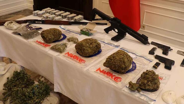 İzmir merkezli 5 ilde uyuşturucu operasyonu: 33 gözaltı