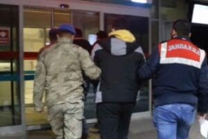 İzmir merkezli 38 ilde, FET&Ouml;'n&uuml;n T&uuml;rk Silahlı Kuvvetleri'ndeki (TSK) yapılanmasına