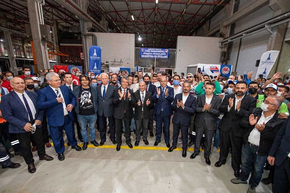 İzmir B&uuml;y&uuml;kşehir Belediyesi&rsquo;ne bağlı İzmir Metro A.Ş. b&uuml;nyesindeki 627 &ccedil;alışanı