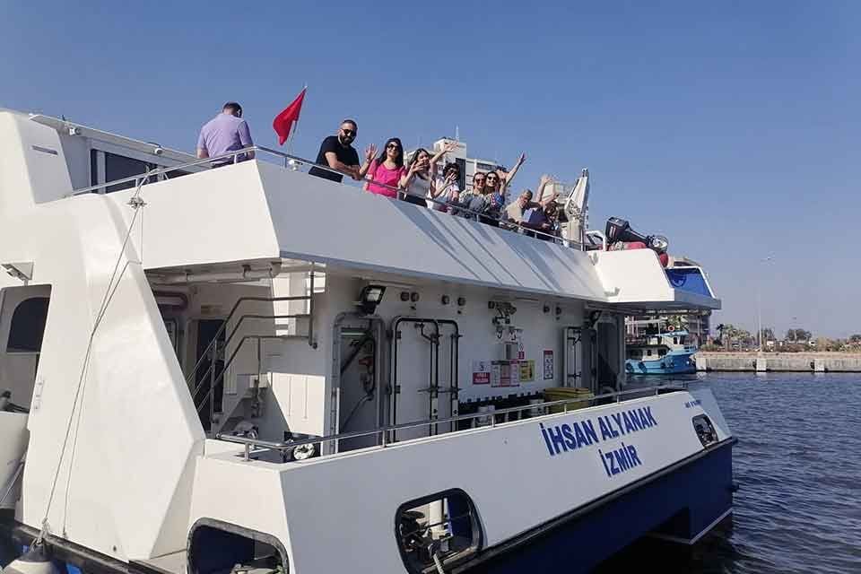 İzmir B&uuml;y&uuml;kşehir Belediyesi&rsquo;nin deniz turizmine ivme kazandırmak i&ccedil;in ge&ccedil;en yıl
