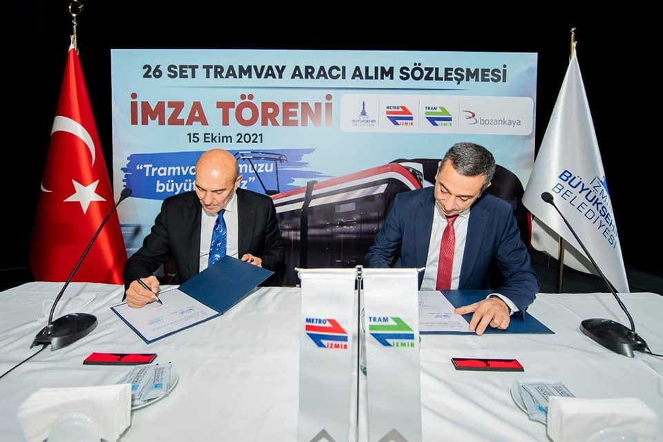 İzmir B&uuml;y&uuml;kşehir Belediyesi kentte s&uuml;rd&uuml;r&uuml;lebilir ulaşımı geliştirmek adına dev bir