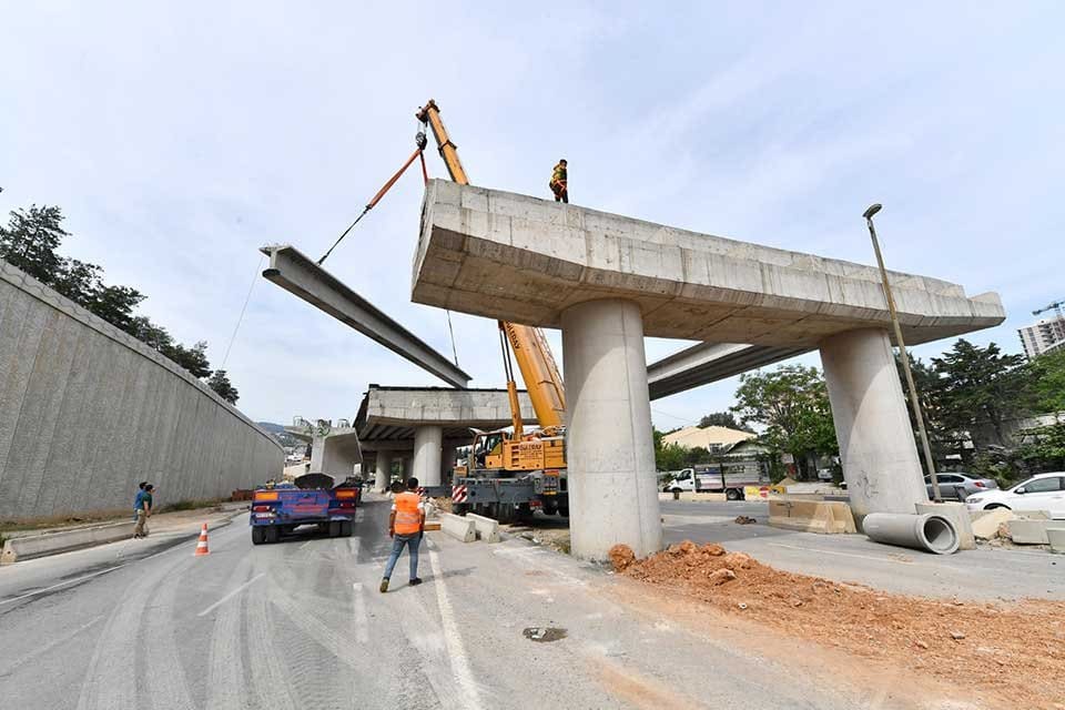 İzmir B&uuml;y&uuml;kşehir Belediyesi, Buca ile İzmir Şehirlerarası Otob&uuml;s Terminali arasında