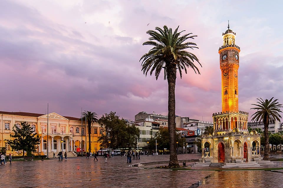 İzmir Valiliği, 17 g&uuml;n s&uuml;recek tam kapanma ile ilgili olarak