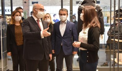 İzmir Valisi Köşger'den AVM denetimi: İzmir'deki vaka artışını değerlendirdi