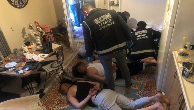 İzmir ve Manisa’da ‘Akbaba’ operasyonu: 18 gözaltı