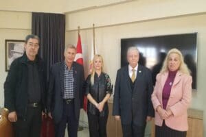 Manisa Gazeteciler Cemiyeti Başkanı Ali Filizkan ve Manisa &Ccedil;alışan Gazeteciler