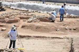 İzmir'in Bornova il&ccedil;esindeki kentin ilk yerleşimcilerinin yaşadığı Yeşilova H&ouml;y&uuml;ğ&uuml;'nde yapılan