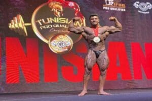 İzmirli milli v&uuml;cut geliştirme sporcusu Murat Can Karahasanlar, Tunus'ta yapılan