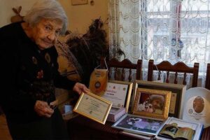 T&uuml;rkiye&rsquo;nin ilk kadın ortodontisti Ayşe Mayda yaşamını yitirdi. Bir s&uuml;redir