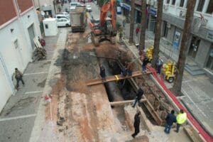 İzmir B&uuml;y&uuml;kşehir Belediyesi İZSU Genel M&uuml;d&uuml;rl&uuml;ğ&uuml;, K&ouml;rfez temizliği ve koku