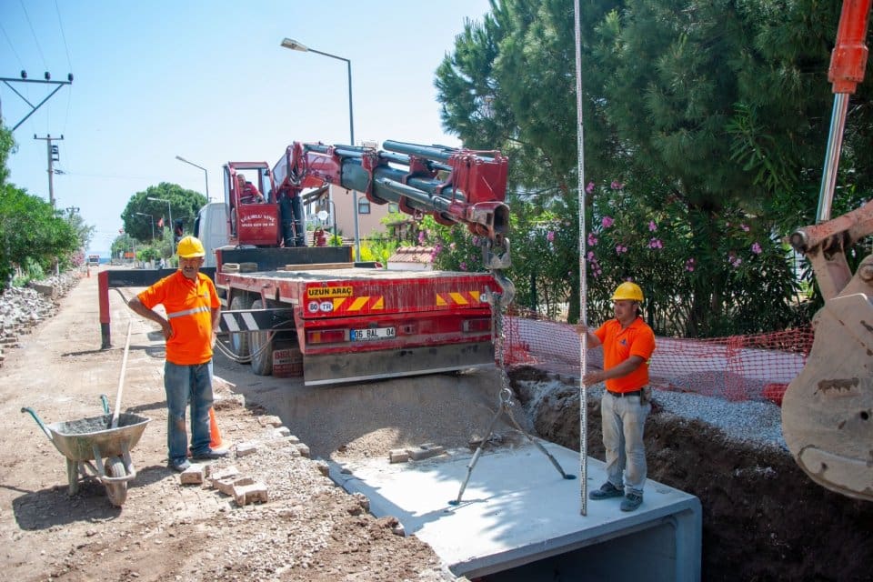 İzmir B&uuml;y&uuml;kşehir Belediyesi İZSU Genel M&uuml;d&uuml;rl&uuml;ğ&uuml;&rsquo;n&uuml;n, kentin turizm potansiyeli y&uuml;ksek
