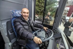 İzmir B&uuml;y&uuml;kşehir Belediyesi&rsquo;nin, ilk olarak Seferihisar&rsquo;da hayata ge&ccedil;irdiği İZTAŞIT uygulaması,