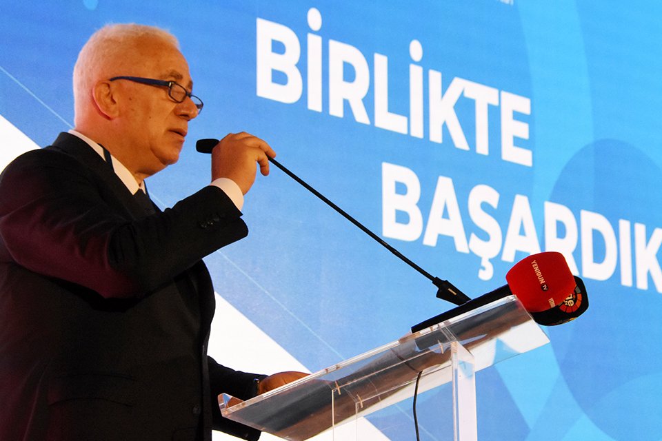 İzmir Spor Kul&uuml;pleri Birliği Vakfı&rsquo;nın (İZVAK) se&ccedil;imli olağan genel kurulu