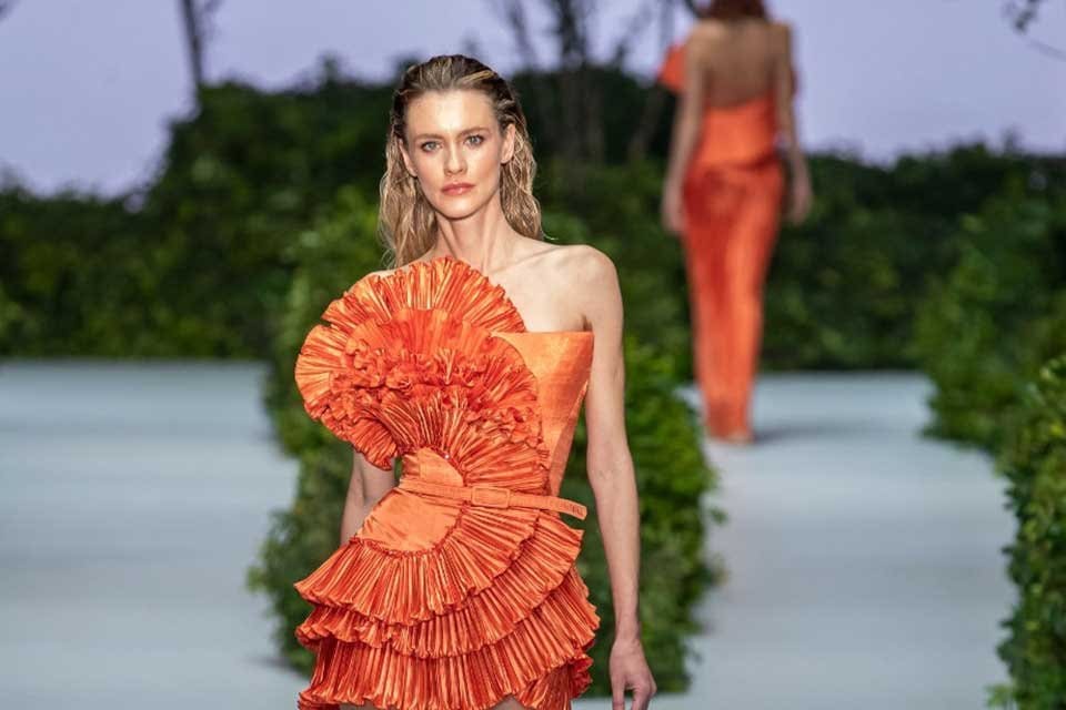Avrupa'nın en b&uuml;y&uuml;k moda fuarlarından IF Wedding Fashion İzmir'in a&ccedil;ılış