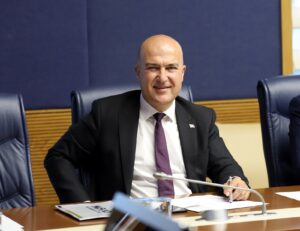 CHP İzmir Milletvekili Murat Bakan, Emniyet Teşkilatı’nın sorunlarının çözümüne yönelik