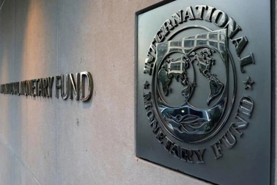 IMF&nbsp;d&uuml;nya ekonomisindeki ayrışmanın k&uuml;resel &uuml;retimin y&uuml;zde 0,2 ila y&uuml;zde 7'sine