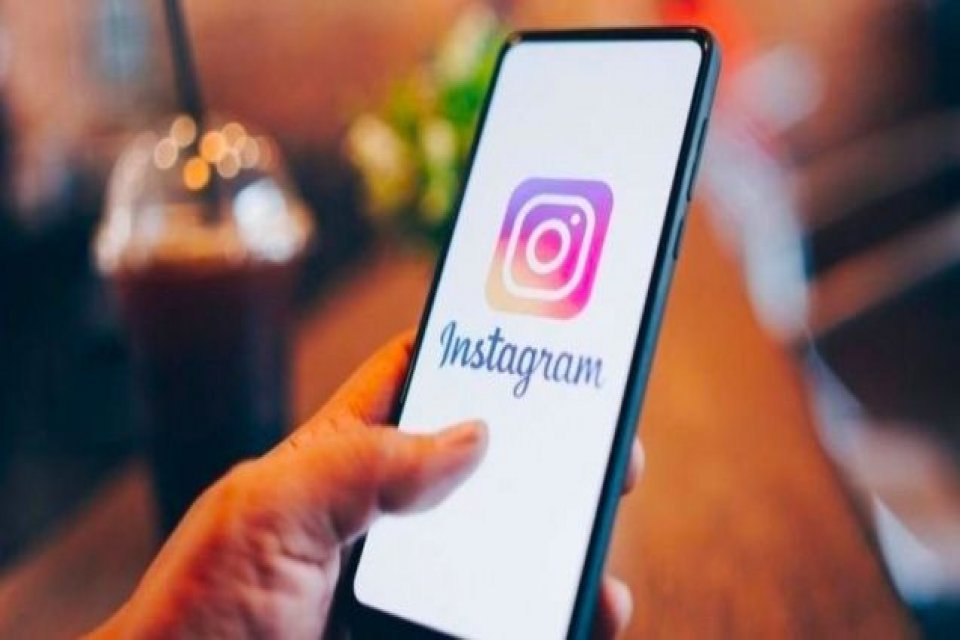 Instagram'a beklenen özellik geliyor! Popüler sosyal medya platformu Instagram, kullanıcılara diğer kullanıcıların gönderilerini ve