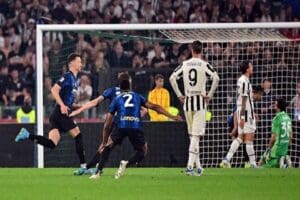 İtalya Kupası final m&uuml;cadelesinde Juventus'u uzatma dakikalarında bulduğu gollerle 4-2