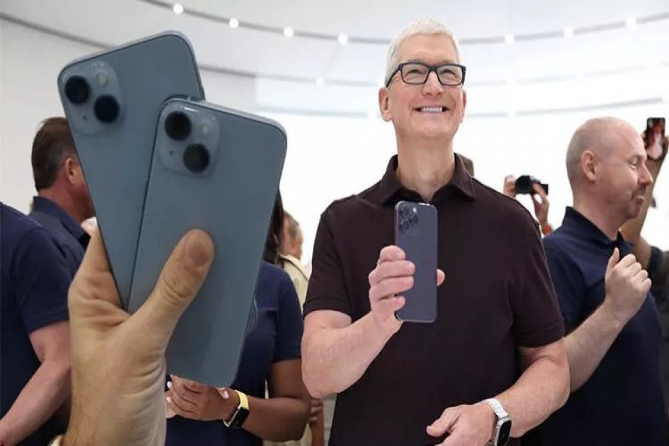 iPhone'da yeni dönem… SIM karta veda! ABD merkezli teknoloji devi Apple merakla beklenen yeni iPhone serisini