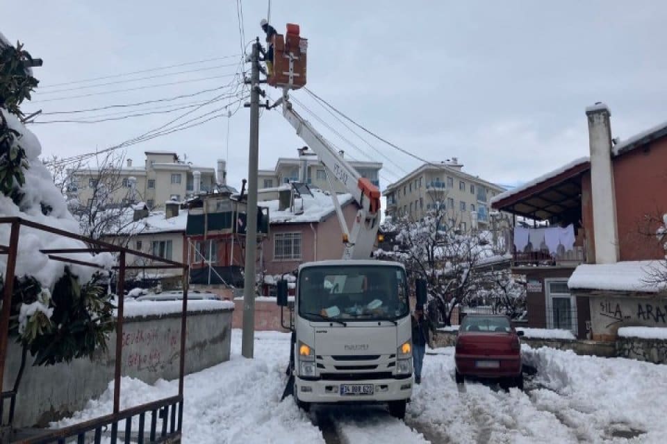 Enerji Piyasası D&uuml;zenleme Kurumu; Isparta yaşanan elektrik kesintilerine y&ouml;nelik Akdeniz