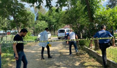 İzmir’de emekli muhasebeci, emekli doktoru başından tabancayla yaraladı