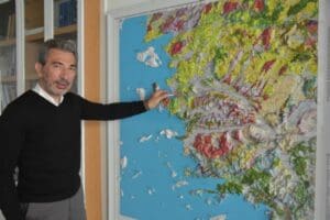 TMMOB Jeoloji M&uuml;hendisleri Odası İzmir Şube Başkanı Koray &Ccedil;etin Onalan,