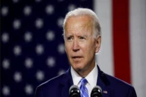 ABD Başkanı Joe Biden, yaptırım listesindeki Rus oligarkların mal varlıklarına
