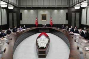 Kabine Cumhurbaşkanı Erdoğan başkanlığında Beştepe’de toplandı. Gündemde ekonomik gelişmeler ve