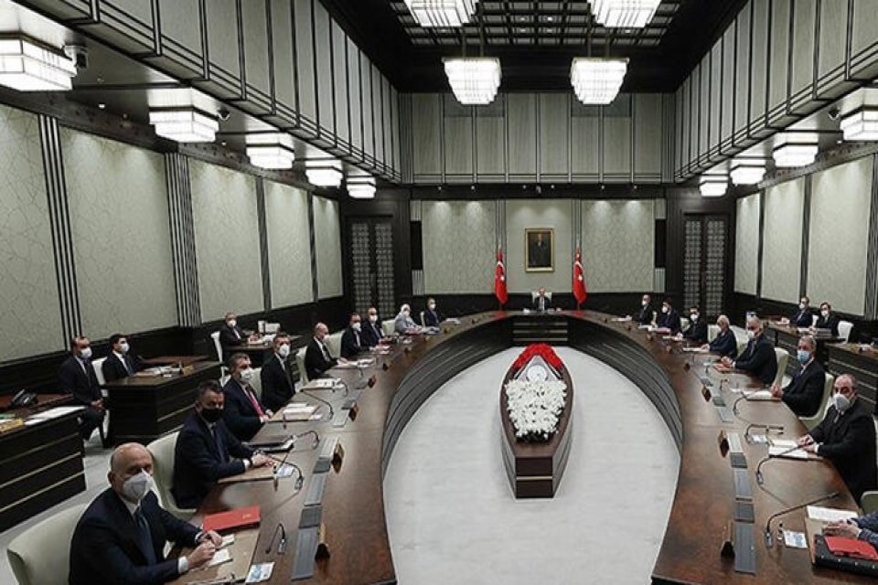 Cumhurbaşkanlığı Kabinesi, yarın Cumhurbaşkanı Recep Tayyip Erdoğan başkanlığında toplanacak. Yeni