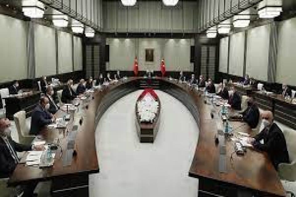 Kabine Toplantısı, yarın Cumhurbaşkanı Erdoğan'ın başkanlığında yapılacak. Toplantıda, ekonomi ve