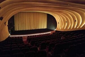 Kadık&ouml;y Sineması, &ouml;n&uuml;m&uuml;zdeki yıllarda Boğazi&ccedil;i Film Festivali'ne ev sahipliği yapmayacağını