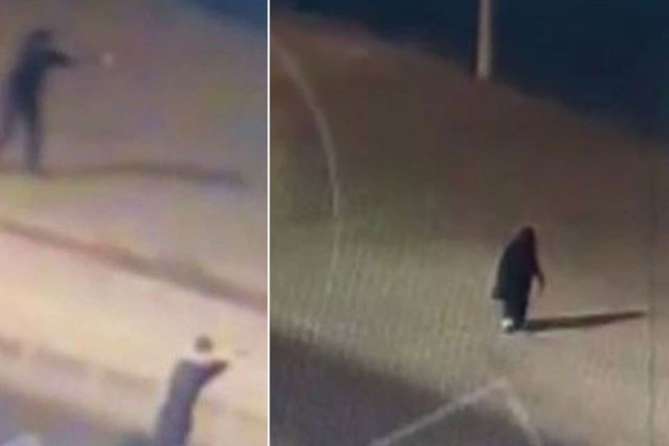Mersin&rsquo;de gasp yapmak i&ccedil;in kadın kılığına giren ş&uuml;pheli, silah doğrulttuğu