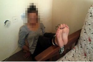 Kayseri'de para karşılığı anlaştığı iddia edilen kadınları falakaya yatırdığı g&ouml;r&uuml;nt&uuml;leri