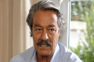 Muğla'nın Ortaca ilçesinde aniden rahatsızlanan 72 yaşındaki oyuncu Kadir İnanır,