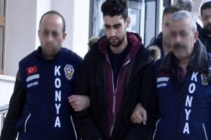 Bir erkek tarafından darp edilen kadını kurtarmak isterken &ccedil;ıkan arbedede