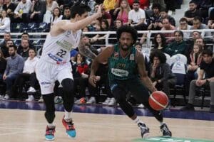T&uuml;rkiye Sigorta Basketbol S&uuml;per Ligi'nin 23. haftasında Pınar Karşıyaka, deplasmanda