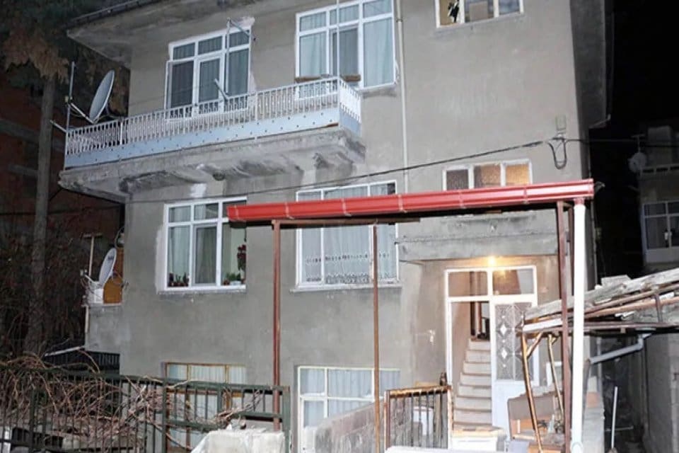 Isparta&rsquo;da sobadan sızan karbonmonoksit gazından zehirlenen Şerife İlhan (65) ile