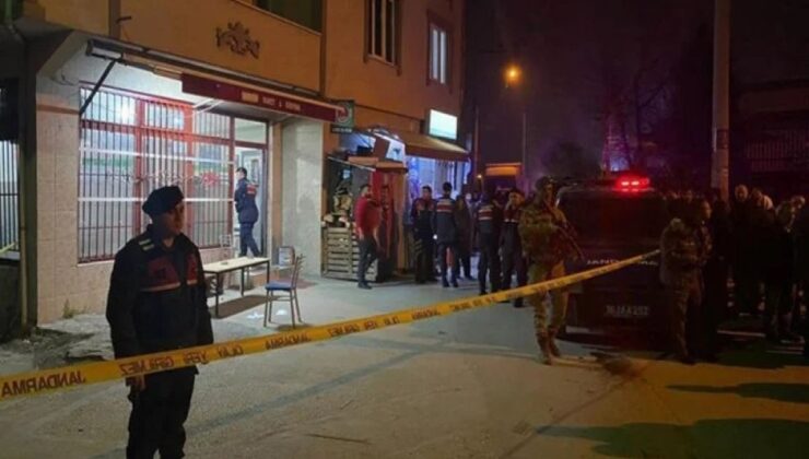 Kahvehane önünde tüfekli saldırı: 2 yaralı