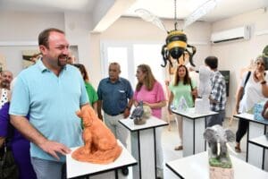 ​&Ccedil;iğli Belediyesi Kaklı&ccedil; Sanat Akademisi&rsquo;nde eğitim alan yağlı boya resim,