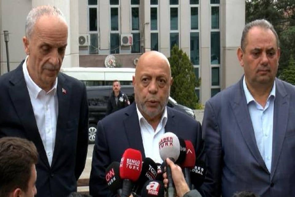Kamuda 700 binden fazla iş&ccedil;iyi ilgilendiren 2023 yılı &lsquo;Kamu Toplu