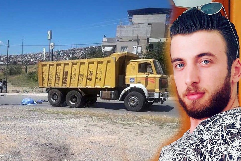 İzmir'in Bornova il&ccedil;esinde, kamyonla &ccedil;arpışan motosiklet s&uuml;r&uuml;c&uuml;s&uuml; Sefa Kocaman olay