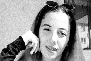 Ankara'da T&uuml;lay G&uuml;&ccedil;evin (24) darbedildikten sonra otomobille ezilerek &ouml;ld&uuml;r&uuml;ld&uuml;. Olayla