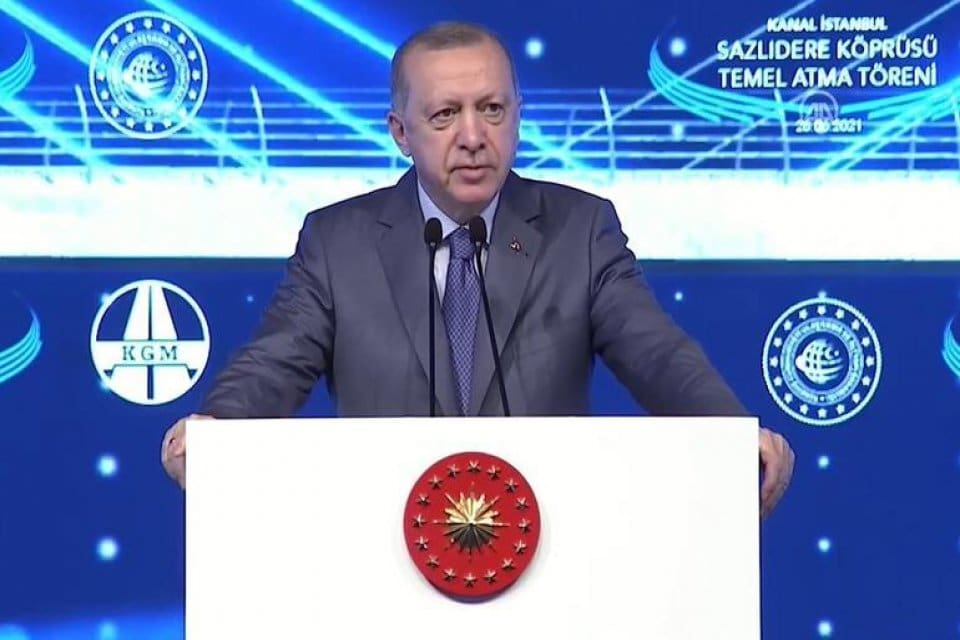 Cumhurbaşkanı Recep Tayyip Erdoğan'ın İstanbul B&uuml;y&uuml;kşehir Belediye Başkanlığından "r&uuml;yası" olan,